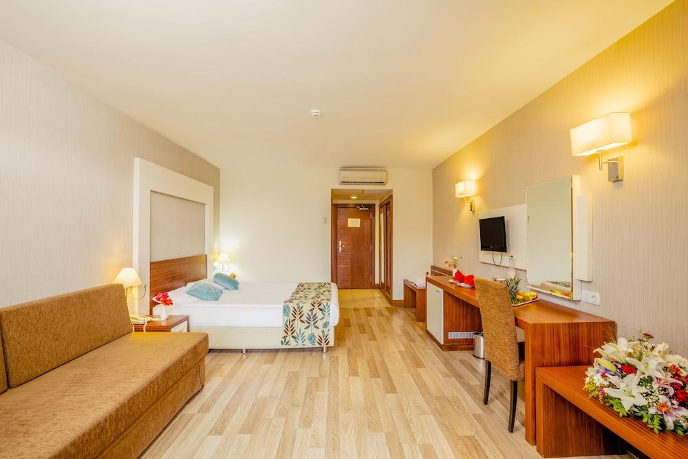 Greenwood Kemer Resort Exterior foto